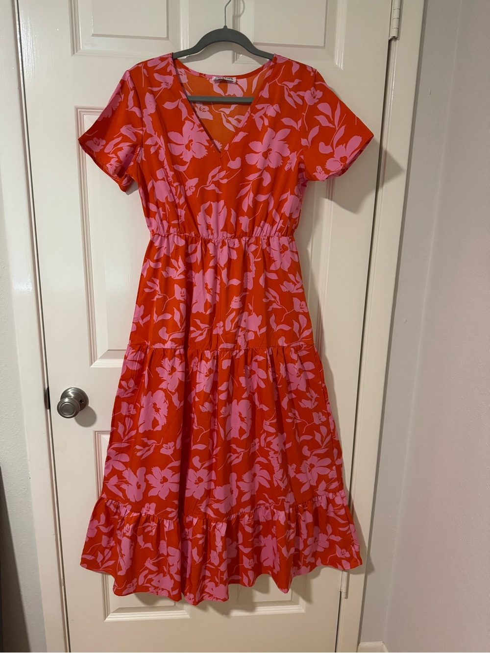 Floral V-Neck Tiered Midi Dress - Red/Pink